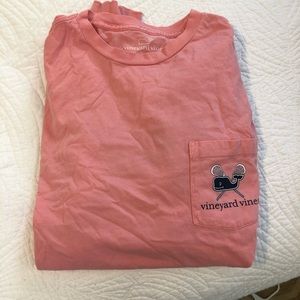 Vineyard Vines T-shirt